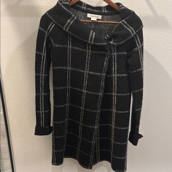 Ellen Tracy Black and White Cardigan Sweater - Picture 1 of 4